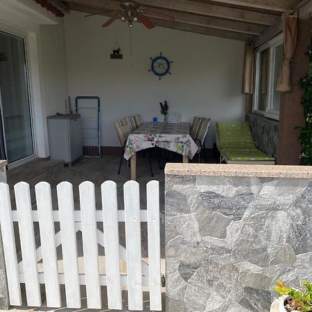 Botic Apartments Šilo Zewnętrze zdjęcie