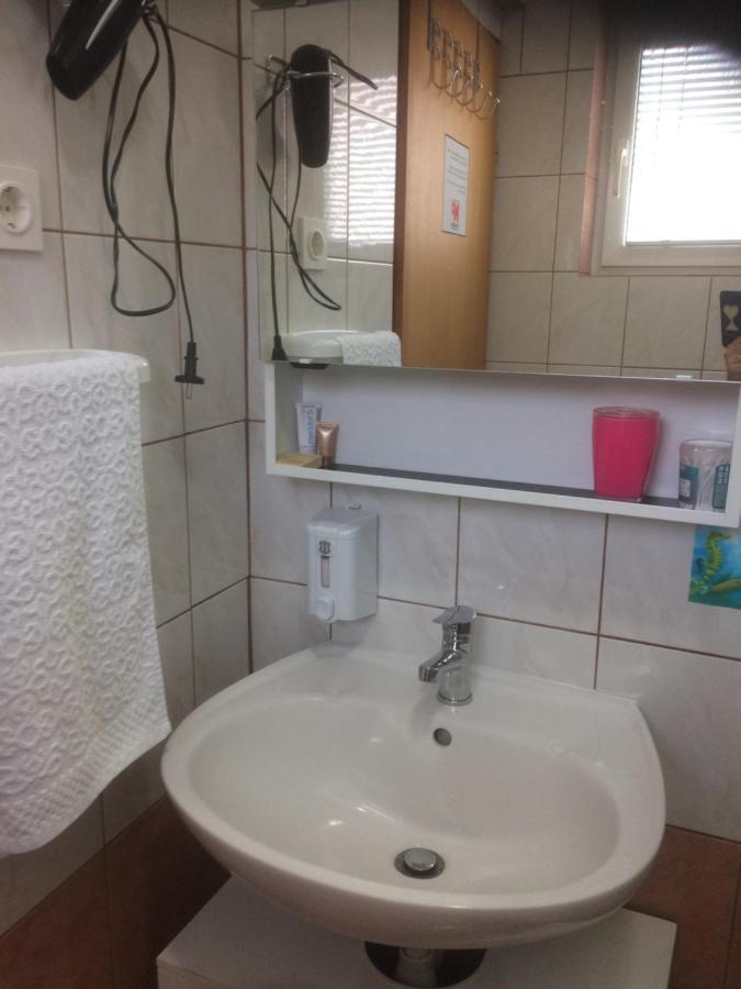 Botic Apartments Šilo Zewnętrze zdjęcie