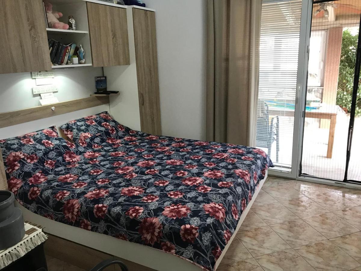 Botic Apartments Šilo Zewnętrze zdjęcie