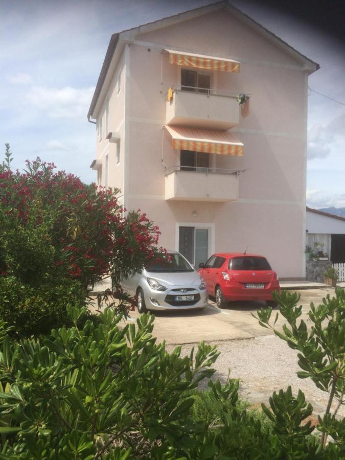 Botic Apartments Šilo Zewnętrze zdjęcie