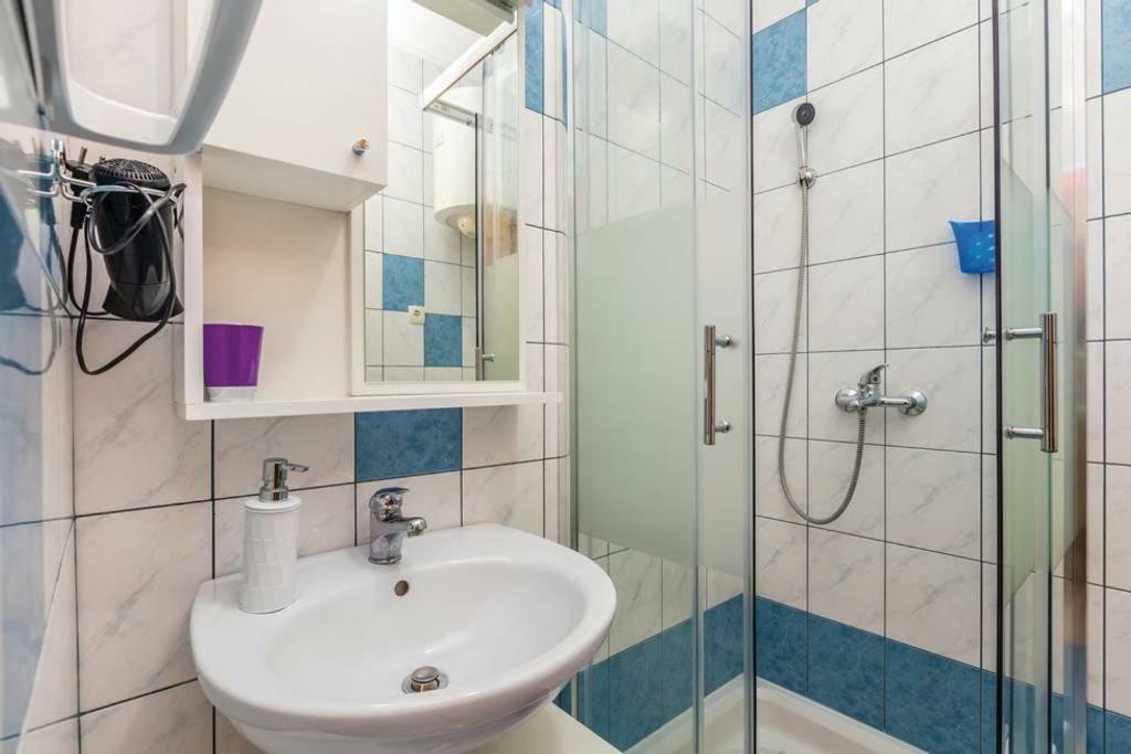 Botic Apartments Šilo Zewnętrze zdjęcie